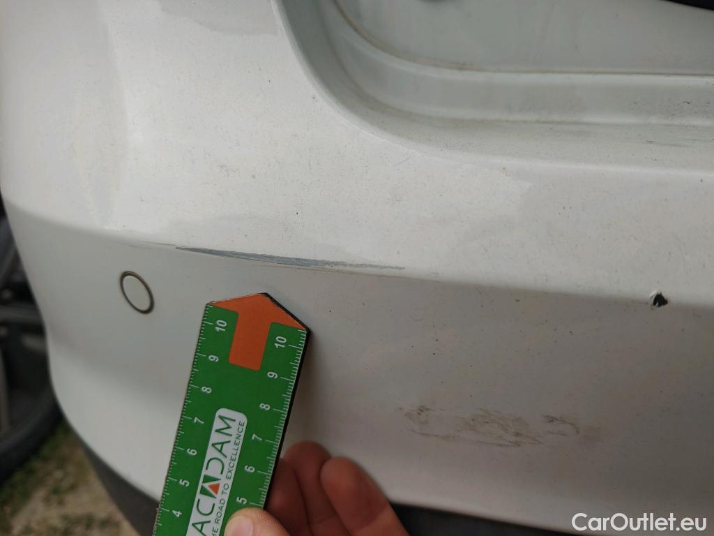  Hyundai  Tucson HYUNDAI  / 2018 / 5P / todoterreno  CRDI 1.6 136CV DT48V 4X2 N-LINE #50