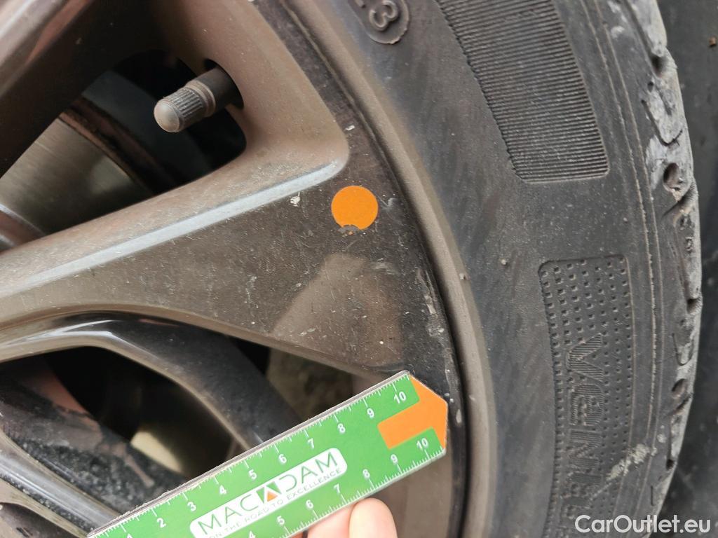  Hyundai  Tucson HYUNDAI  / 2018 / 5P / todoterreno  CRDI 1.6 136CV DT48V 4X2 N-LINE #28