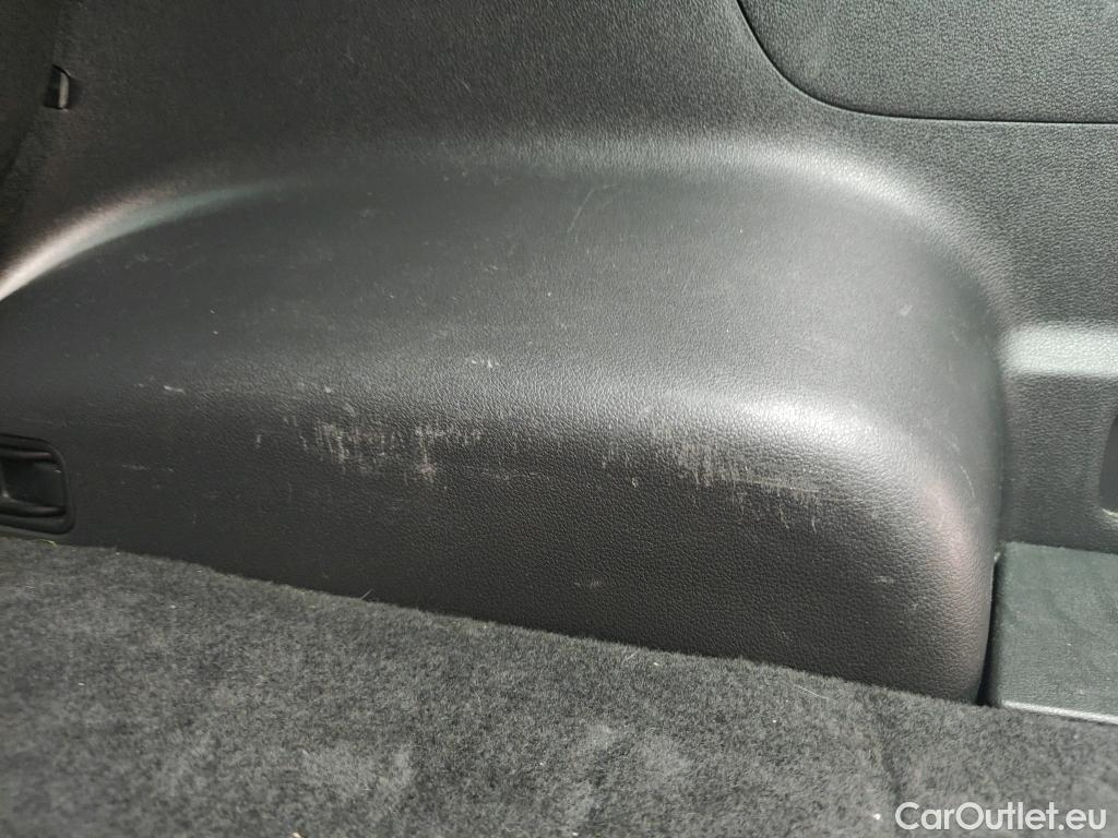  Hyundai  Tucson HYUNDAI  / 2018 / 5P / todoterreno  CRDI 1.6 136CV DT48V 4X2 N-LINE #34