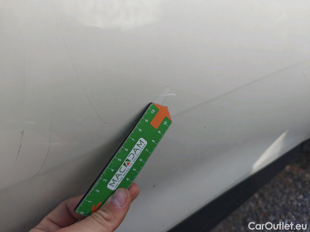  DS  DS7 DS DS 7 / 2022 / 5P / todoterreno BlueHDi 130 Automático PERF LINE + #21