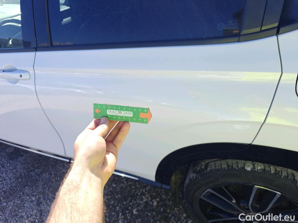  Honda  HR-V HONDA  / 2021 / 5P / todoterreno 1.5 i-MMD Advance 4x2 #11