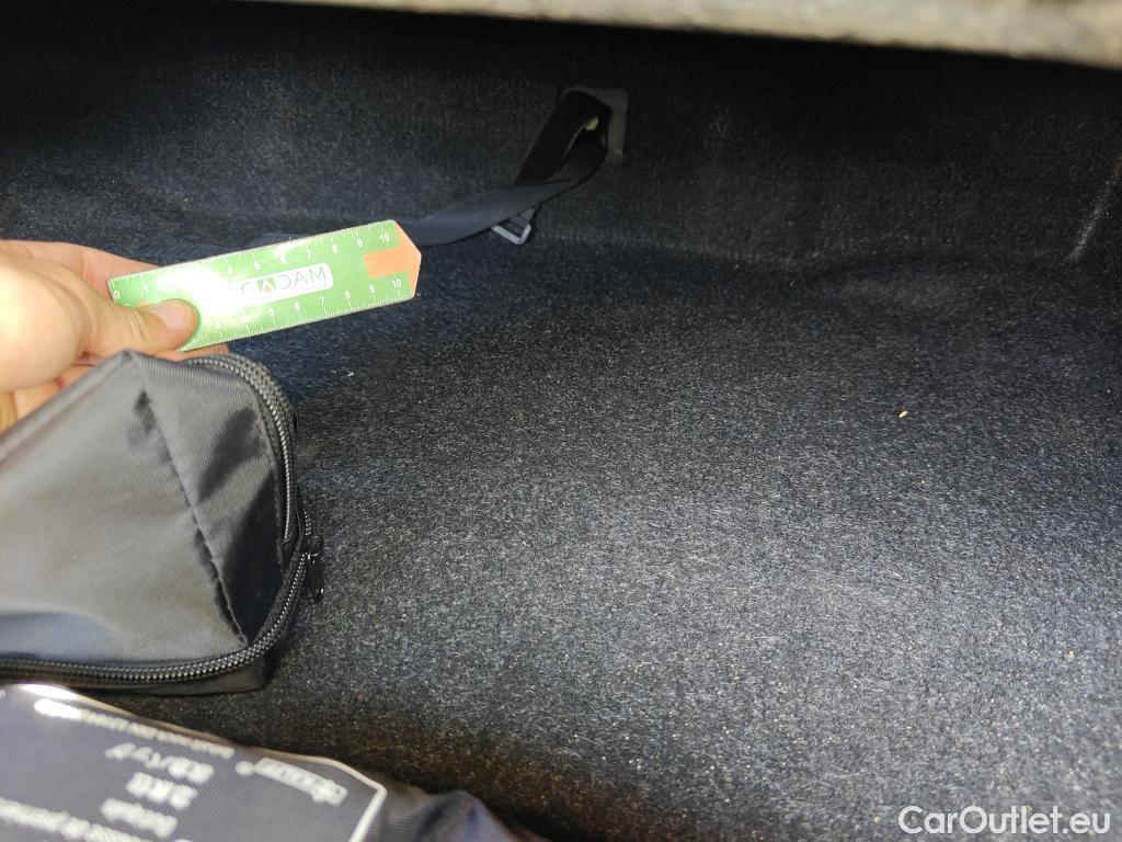  Bmw  X1 BMW  / 2019 / 5P / todoterreno sDrive18d #26