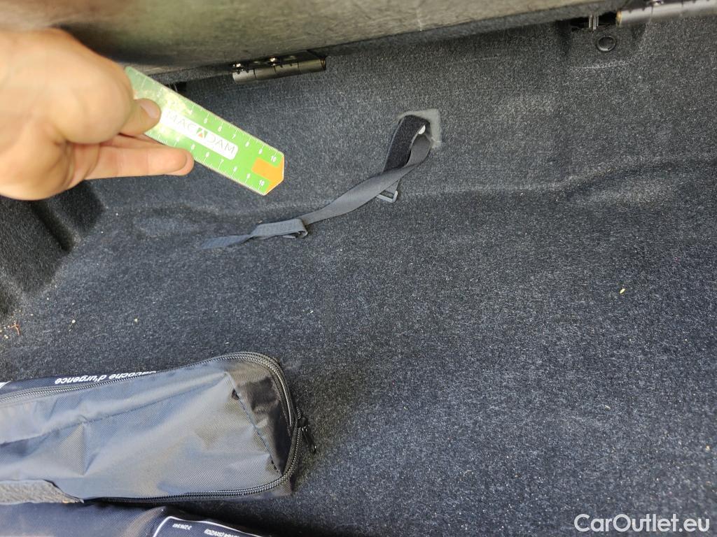  Bmw  X1 BMW  / 2019 / 5P / todoterreno sDrive18d #25