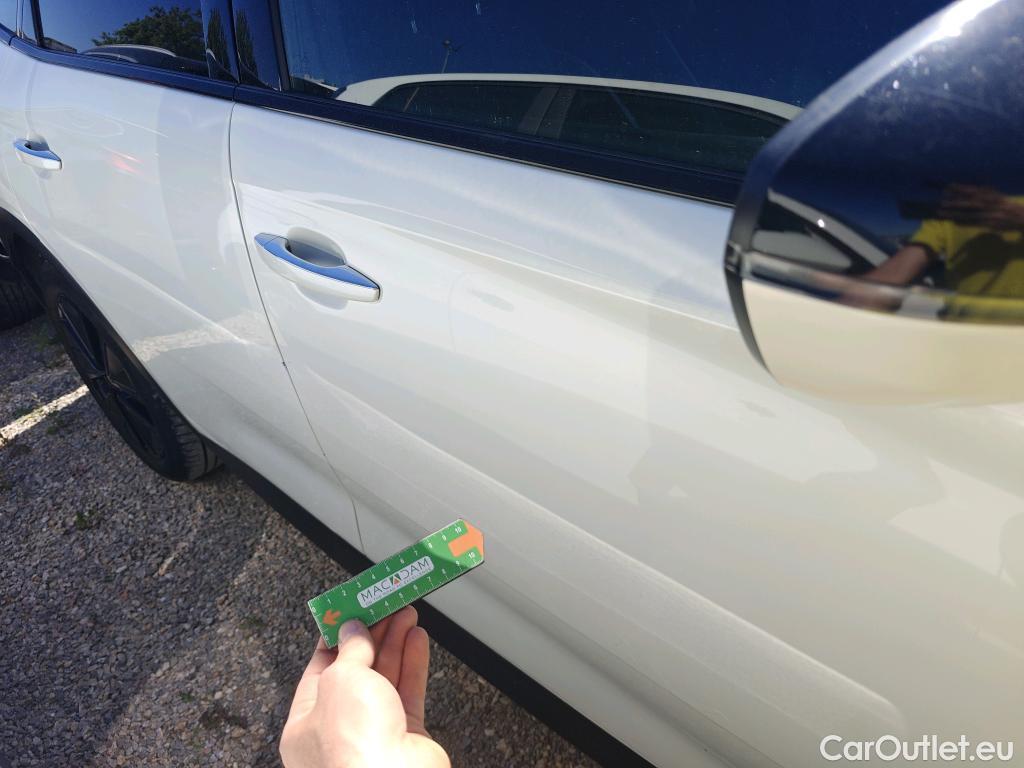  DS  DS7 DS DS 7 / 2022 / 5P / todoterreno BlueHDi 130 Automático PERF LINE + #10