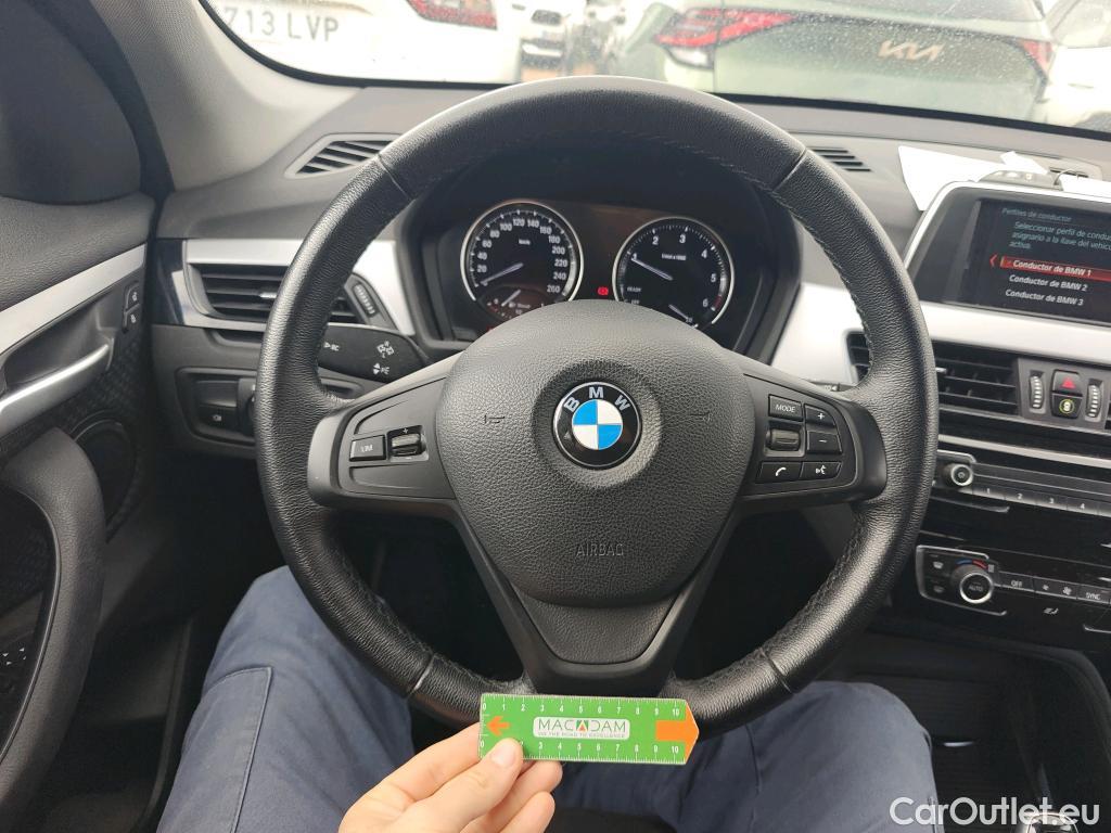  Bmw  X1 BMW  / 2019 / 5P / todoterreno sDrive16d #37