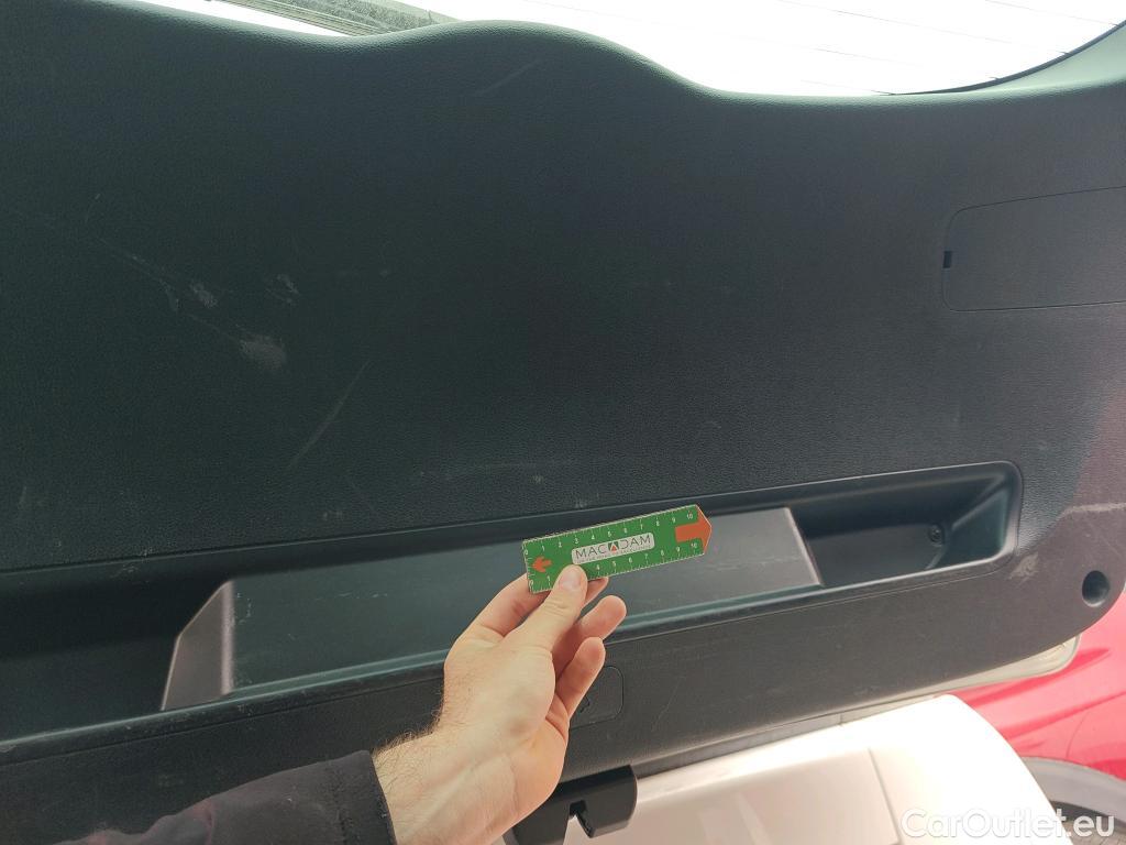  Hyundai  Tucson HYUNDAI  / 2018 / 5P / todoterreno  CRDI 1.6 136CV DT48V 4X2 N-LINE #30