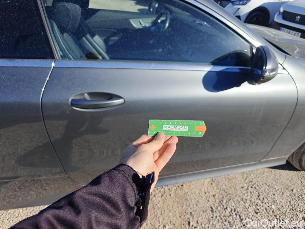  Mercedes  E-Klasse MERCEDES-BENZ Clase E / 2016 / 2P / coupé Coupé E 220 d #30