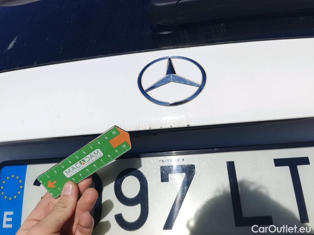  Mercedes  GLB MERCEDES-BENZ  / 2019 / 5P / todoterreno 2.0  200 D DCT 110KW (150CV) #5