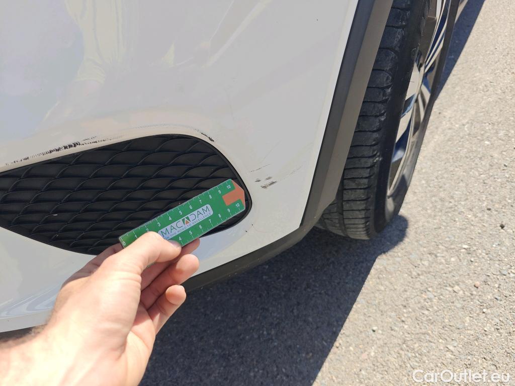  Mercedes  GLB MERCEDES-BENZ  / 2019 / 5P / todoterreno 2.0  200 D DCT 110KW (150CV) #35