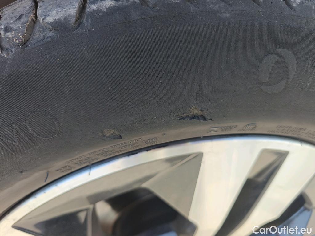  Mercedes  GLB MERCEDES-BENZ  / 2019 / 5P / todoterreno 2.0  200 D DCT 110KW (150CV) #7