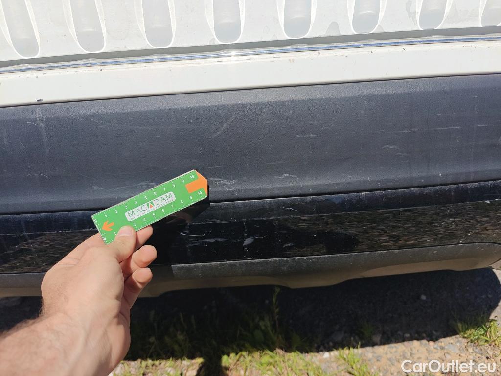  Mercedes  GLB MERCEDES-BENZ  / 2019 / 5P / todoterreno 2.0  200 D DCT 110KW (150CV) #42