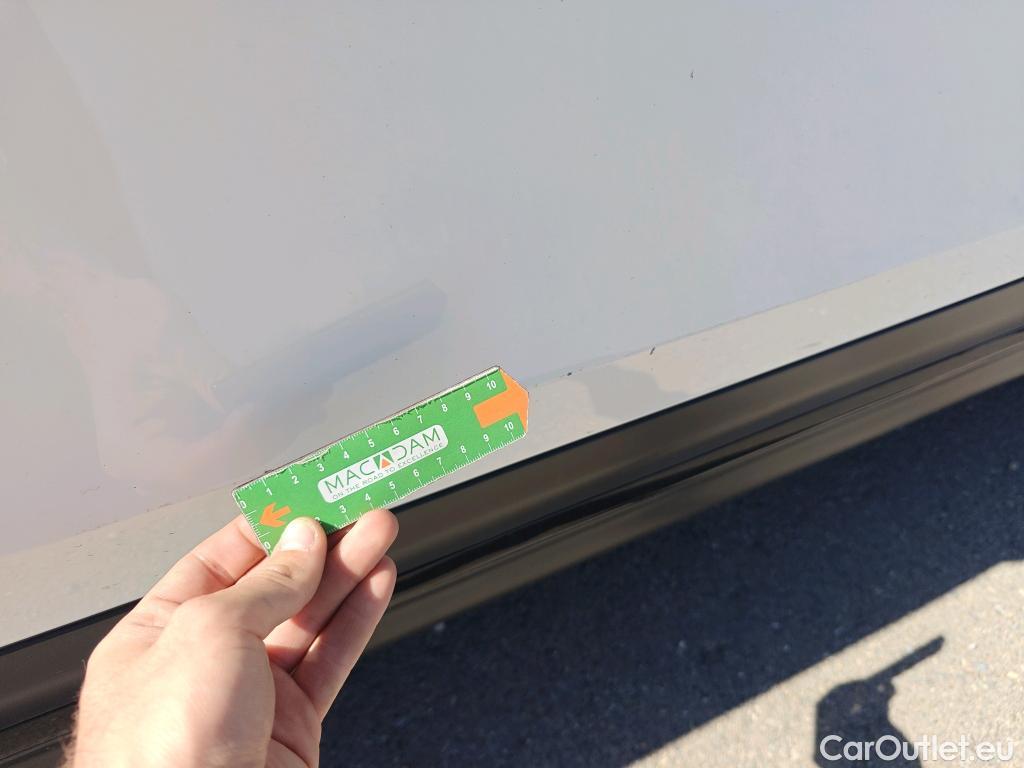  Mercedes  GLB MERCEDES-BENZ  / 2019 / 5P / todoterreno 2.0  200 D DCT 110KW (150CV) #17