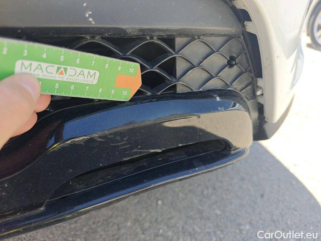  Mercedes  GLB MERCEDES-BENZ  / 2019 / 5P / todoterreno 2.0  200 D DCT 110KW (150CV) #2