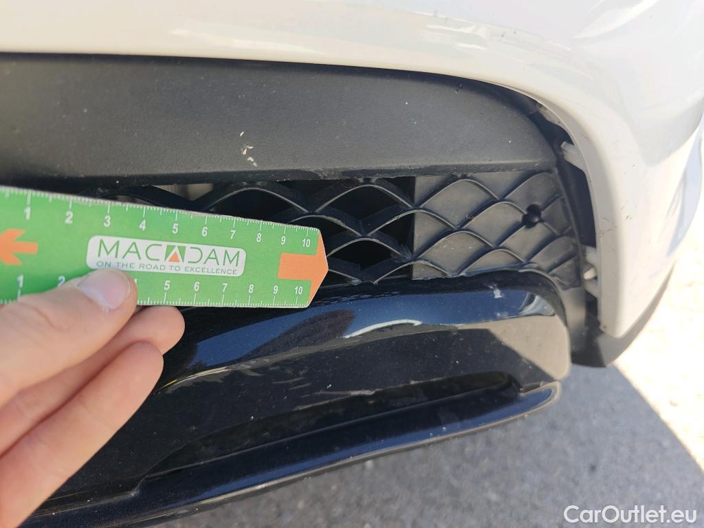  Mercedes  GLB MERCEDES-BENZ  / 2019 / 5P / todoterreno 2.0  200 D DCT 110KW (150CV) #3