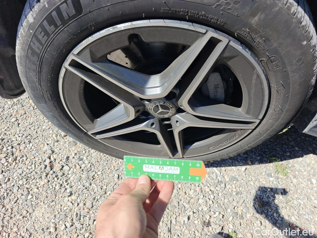  Mercedes  G-Klasee MERCEDES-BENZ Clase GLC / 2019 / 5P / todoterreno GLC 300 de 4MATIC #9