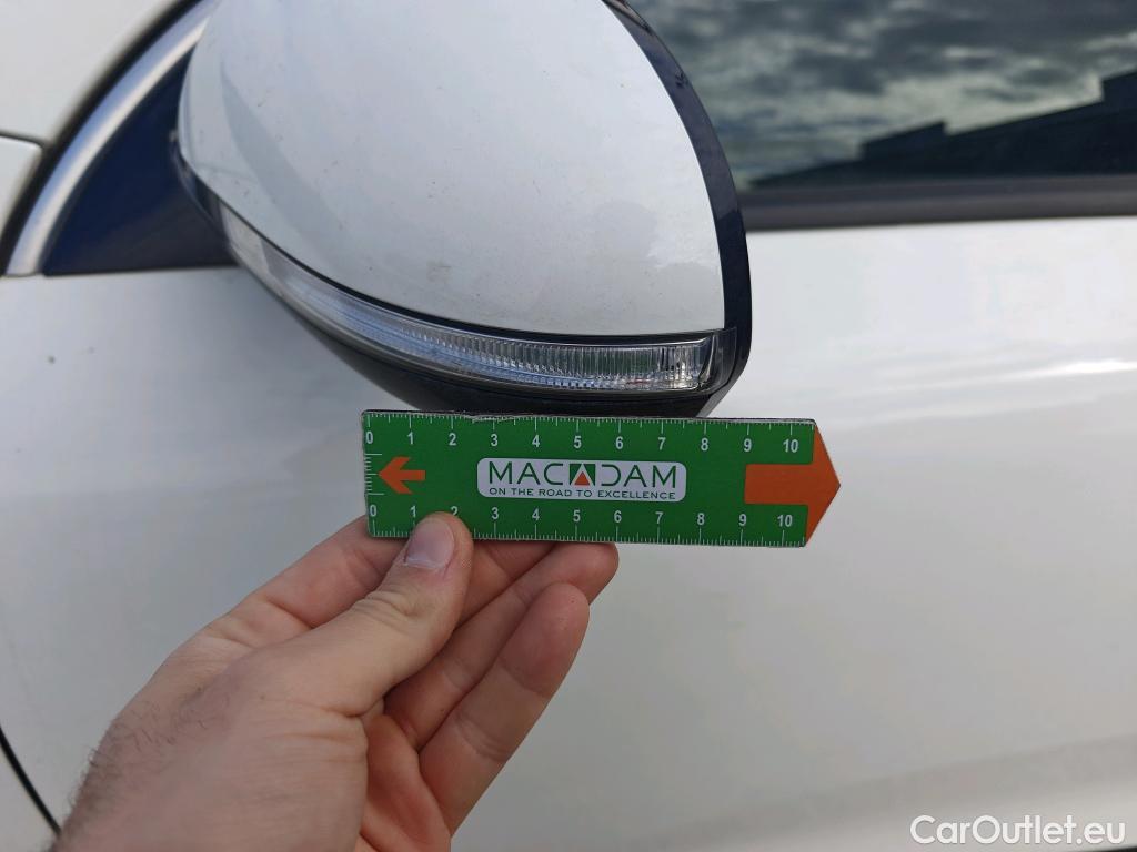  KIA  Niro KIA  / 2019 / 5P / crossover 1.6 GDi HEV 104kW (141CV) Drive #60