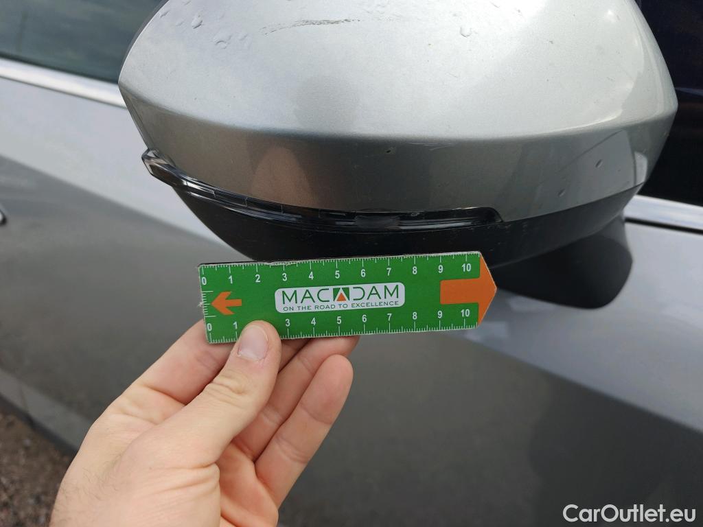  Nissan  Qashqai NISSAN  / 2021 / 5P / todoterreno DIG-T 103kW (140CV) mHEV 4x2 Acenta #47