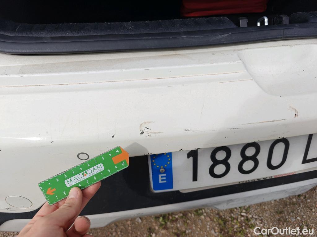  KIA  Niro KIA  / 2019 / 5P / crossover 1.6 GDi HEV 104kW (141CV) Drive #27