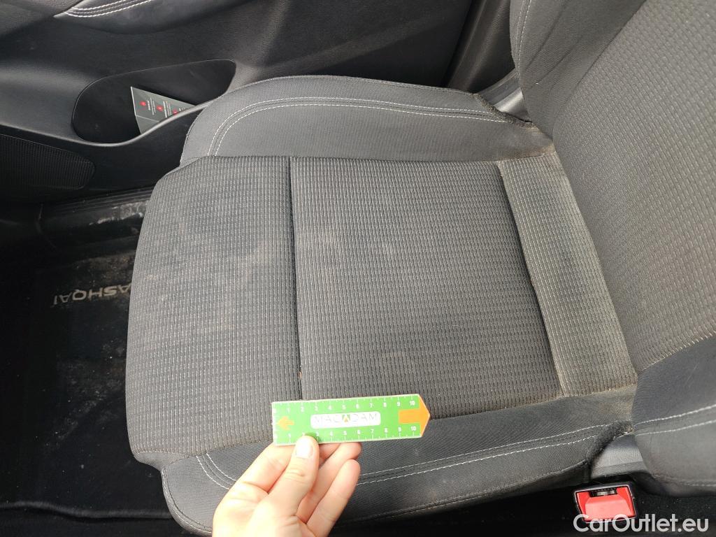  Nissan  Qashqai NISSAN  / 2021 / 5P / todoterreno DIG-T 103kW (140CV) mHEV 4x2 Acenta #23