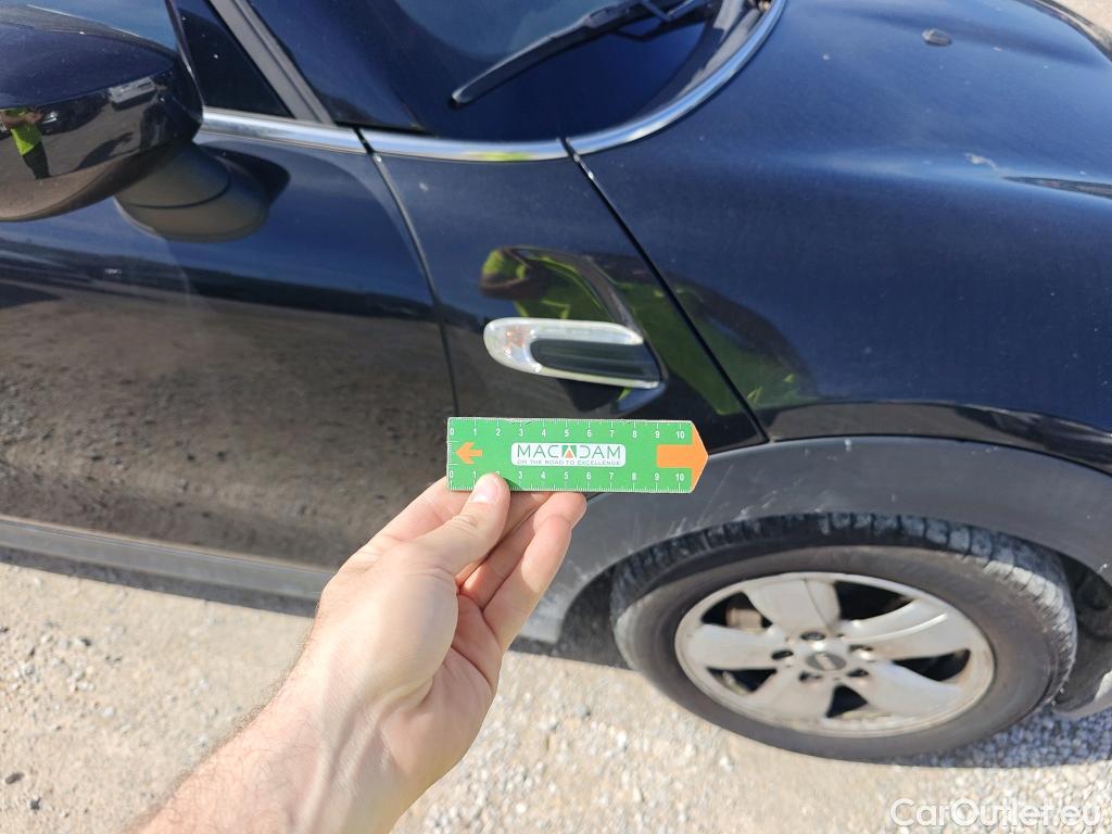  Mini  Cooper MINI MINI / 2014 / 5P / berlina con portón ONE 5 PUERTAS #31