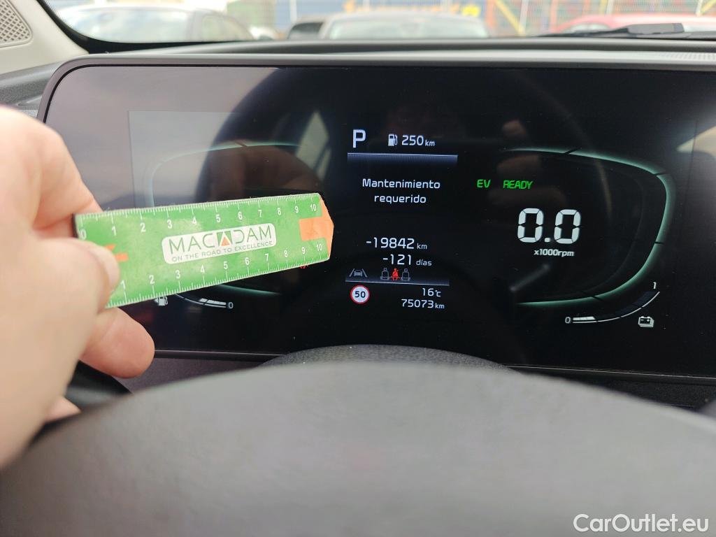  KIA  Sportage KIA  / 2022 / 5P / todoterreno 1.6 T-GDi HEV 171kW (230CV) Drive 4X2 #43