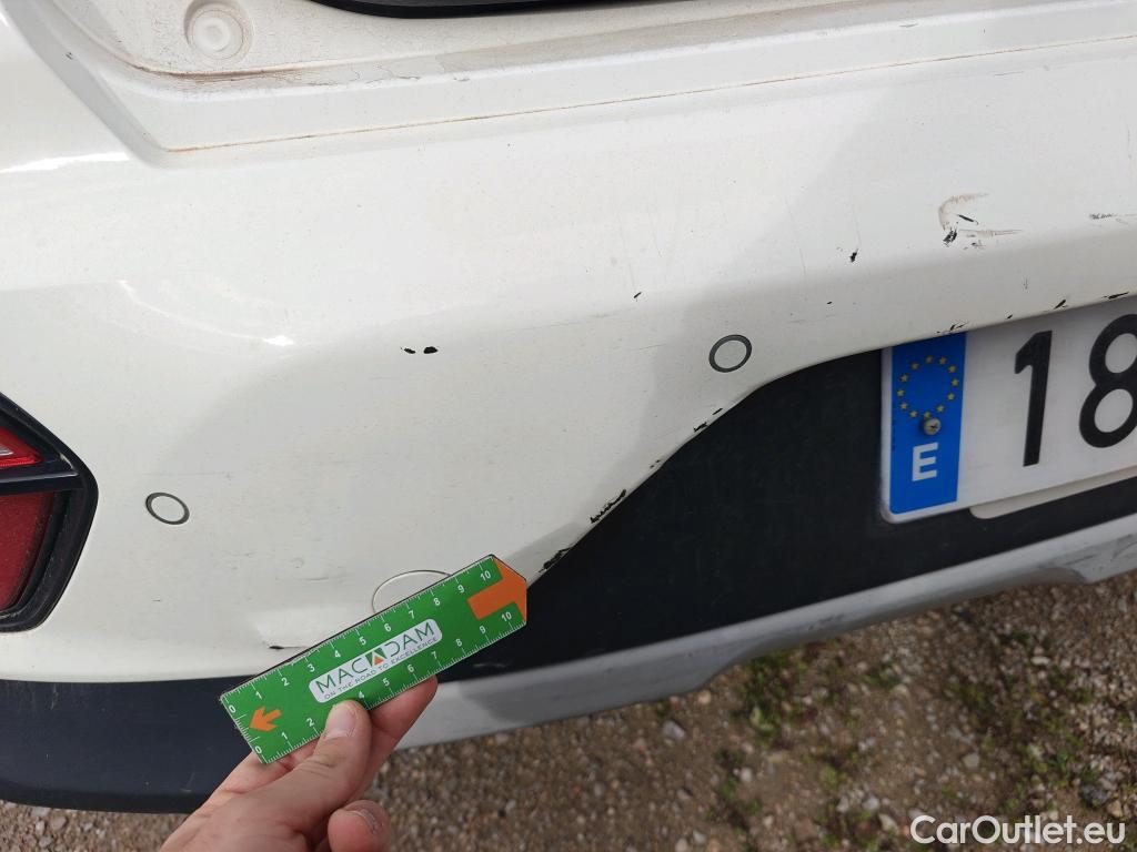  KIA  Niro KIA  / 2019 / 5P / crossover 1.6 GDi HEV 104kW (141CV) Drive #28