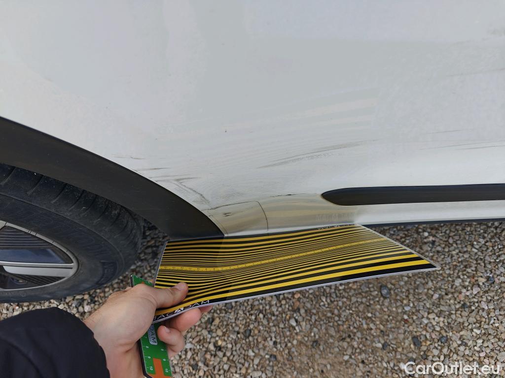  KIA  Niro KIA  / 2019 / 5P / crossover 1.6 GDi HEV 104kW (141CV) Drive #4