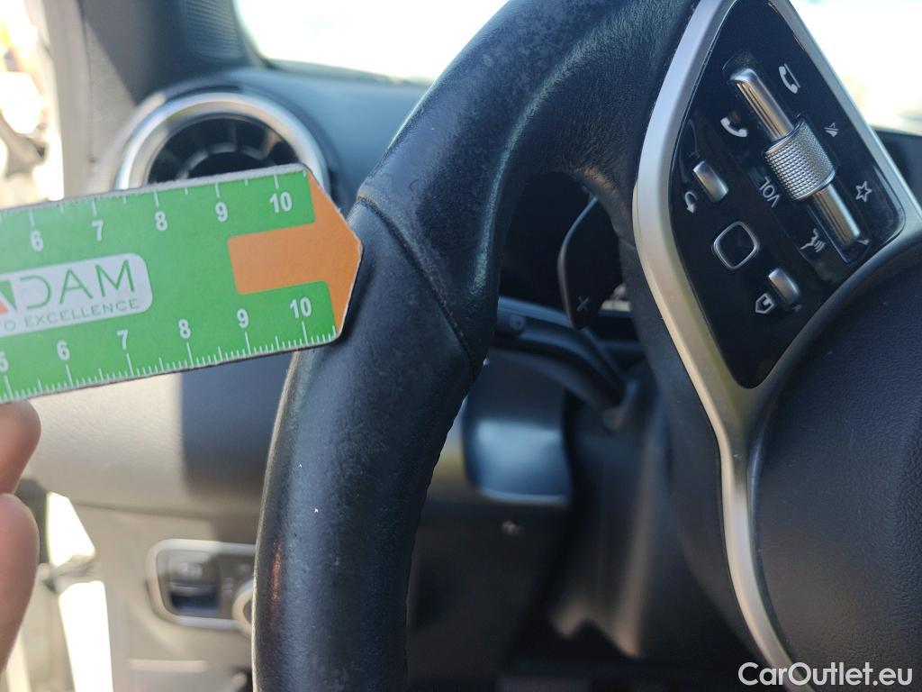  Mercedes  GLB MERCEDES-BENZ  / 2019 / 5P / todoterreno 2.0  200 D DCT 110KW (150CV) #30