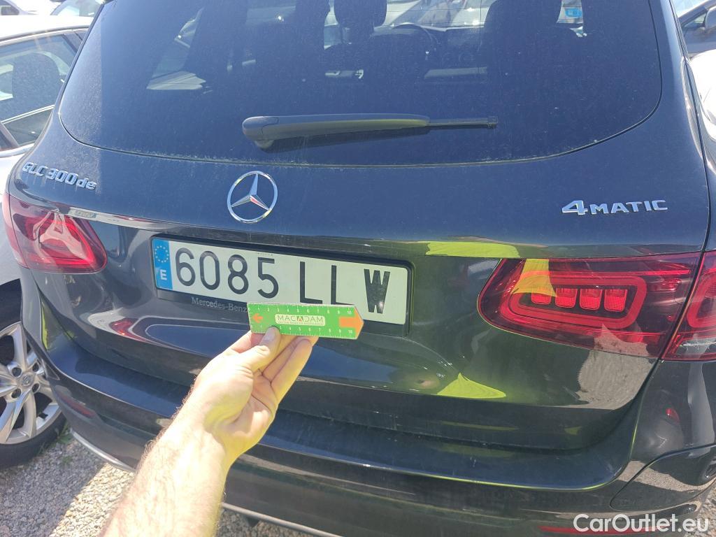  Mercedes  G-Klasee MERCEDES-BENZ Clase GLC / 2019 / 5P / todoterreno GLC 300 de 4MATIC #25