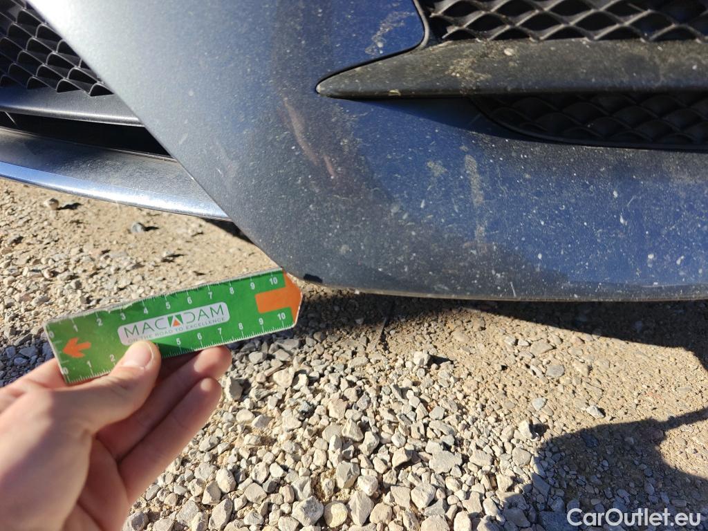  Mercedes  E-Klasse MERCEDES-BENZ Clase E / 2016 / 2P / coupé Coupé E 220 d #16