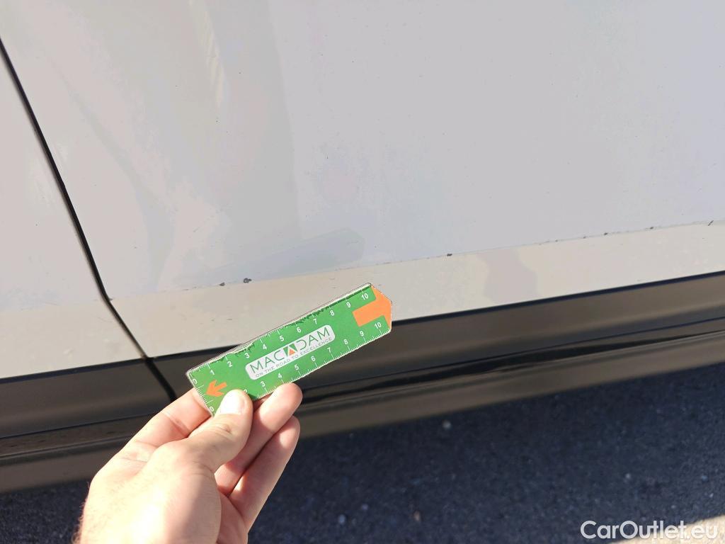  Mercedes  GLB MERCEDES-BENZ  / 2019 / 5P / todoterreno 2.0  200 D DCT 110KW (150CV) #16