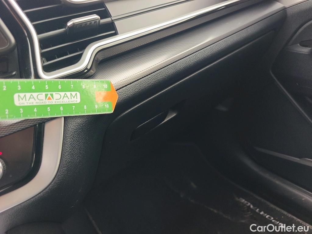  KIA  Sportage KIA  / 2022 / 5P / todoterreno 1.6 T-GDi HEV 171kW (230CV) Drive 4X2 #28