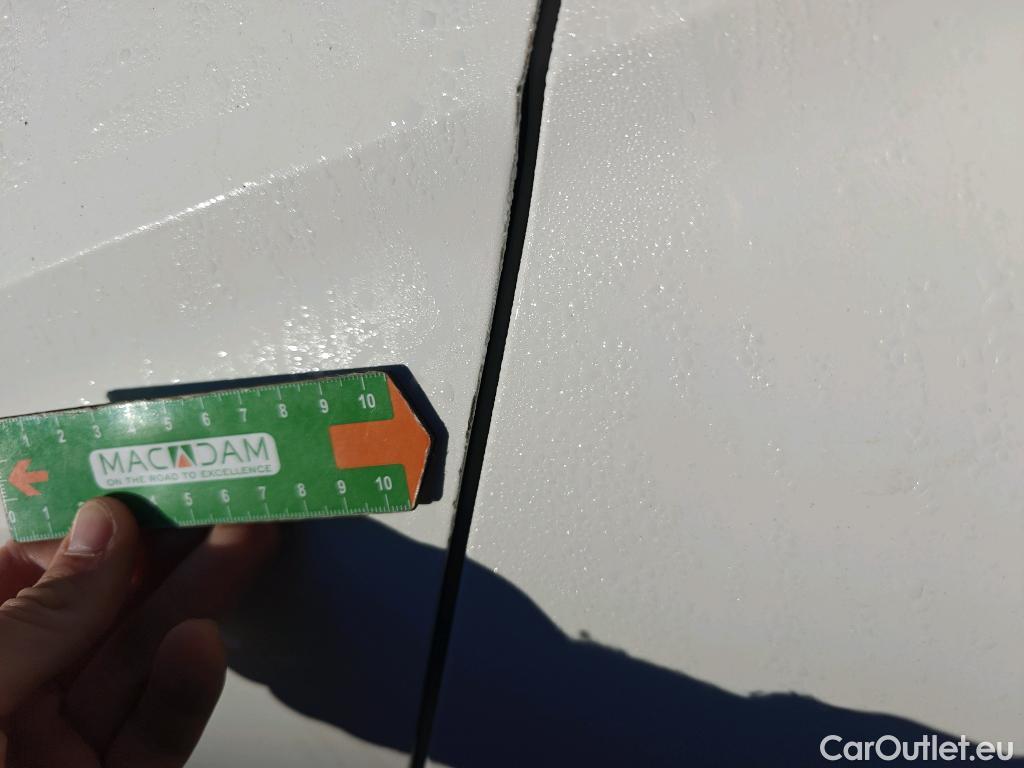  Skoda  KAMIQ SKODA  1.0 TSI 81kW (110CV) DSG Ambition #13