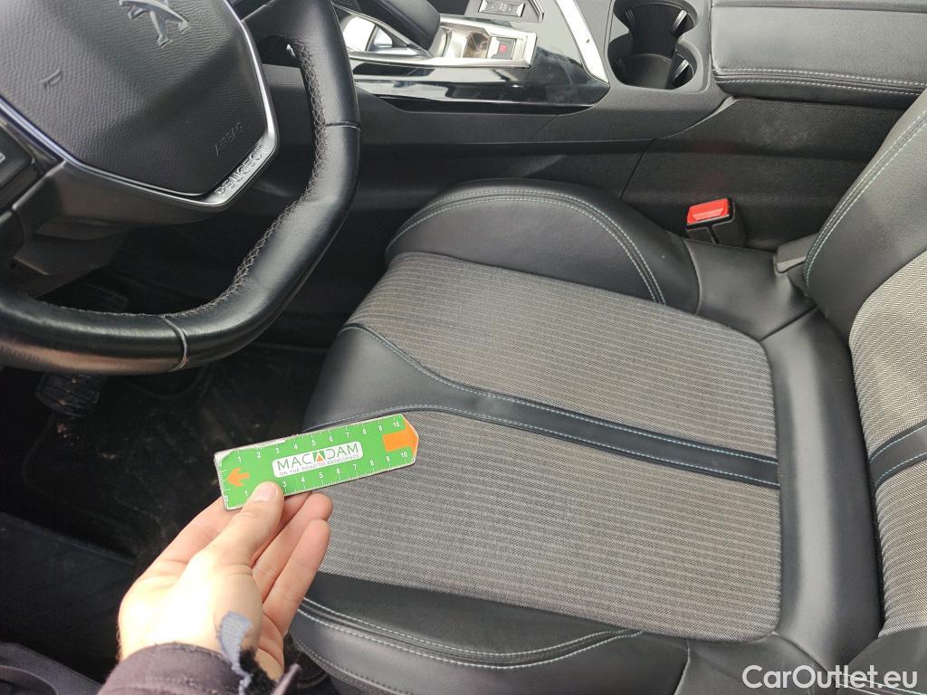  Peugeot  3008 PEUGEOT  Hybrid / 2020 / 5P / todoterreno 225 e-EAT8 Allure (AC2) #16