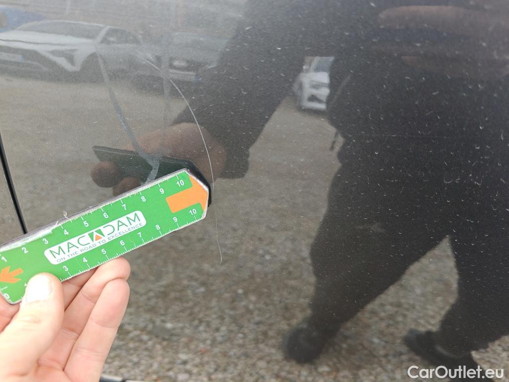  Peugeot  3008 PEUGEOT  Hybrid / 2020 / 5P / todoterreno 225 e-EAT8 Allure (AC2) #7