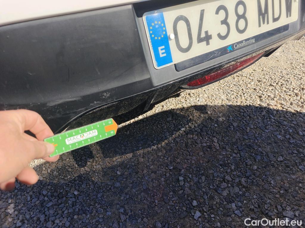  Peugeot  208 PEUGEOT e- / 2019 / 5P / berlina con portón Eléctrico Active #22