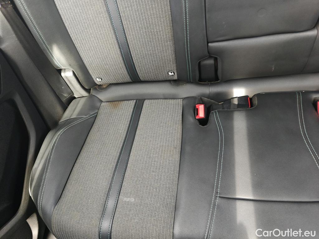  Peugeot  3008 PEUGEOT  Hybrid / 2020 / 5P / todoterreno 225 e-EAT8 Allure (AC2) #14