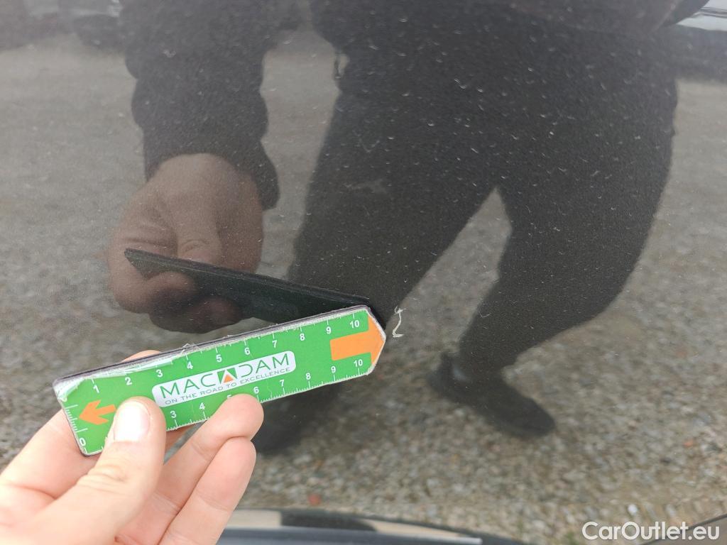  Peugeot  3008 PEUGEOT  Hybrid / 2020 / 5P / todoterreno 225 e-EAT8 Allure (AC2) #6