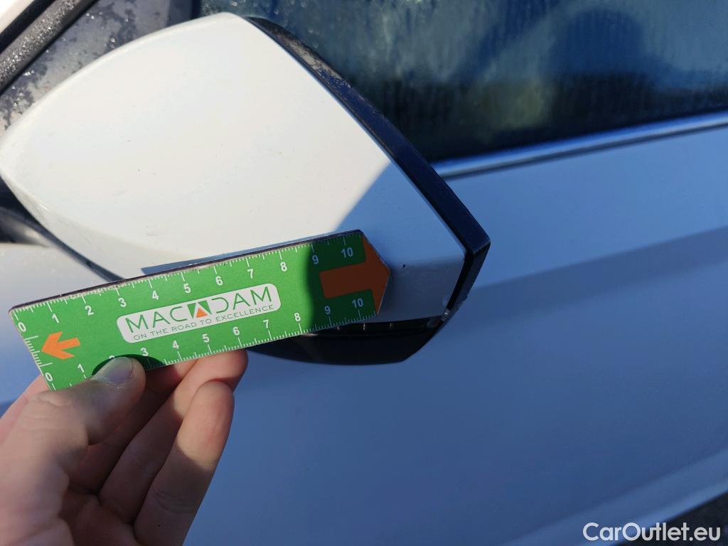  Skoda  KAMIQ SKODA  1.0 TSI 81kW (110CV) DSG Ambition #34