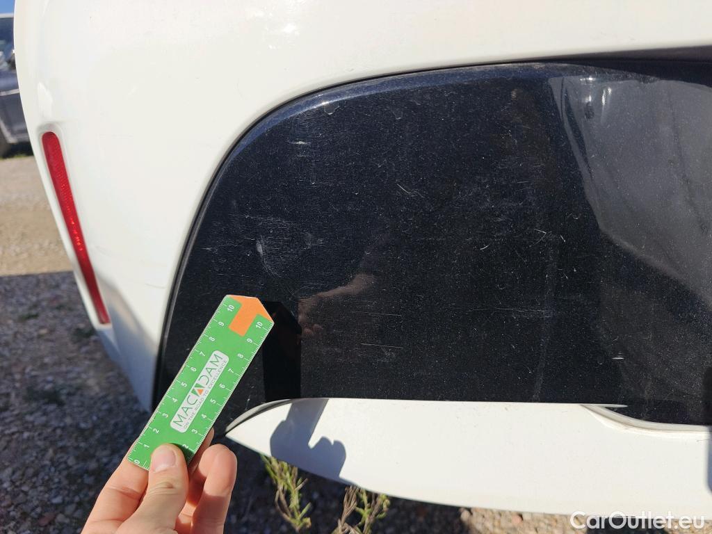  Toyota  Corolla TOYOTA  / 2019 / 5P / berlina con portón 1.8 125H BUSINESS PLUS E-CVT #69