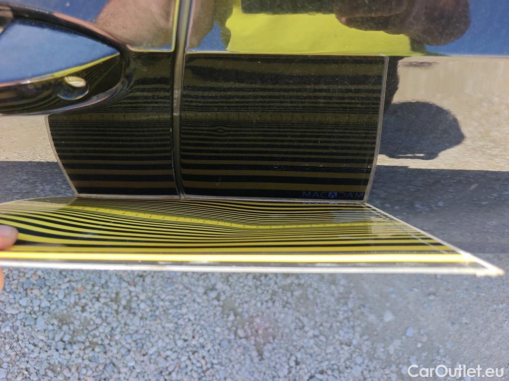  Volkswagen  Golf  VOLKSWAGEN / 2020 / 5P / berlina con portón Life 1.0 eTSI 81kW (110CV) DSG #19