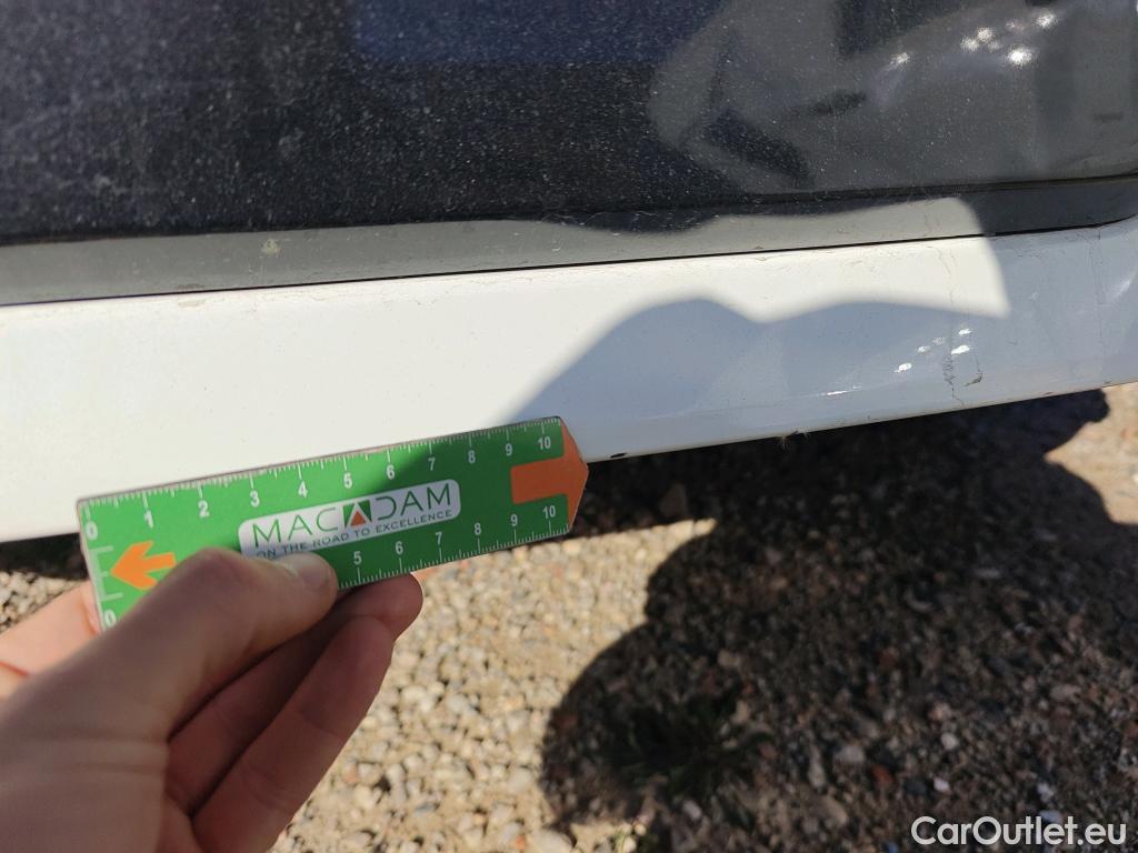  Toyota  Corolla TOYOTA  / 2019 / 5P / berlina con portón 1.8 125H BUSINESS PLUS E-CVT #66