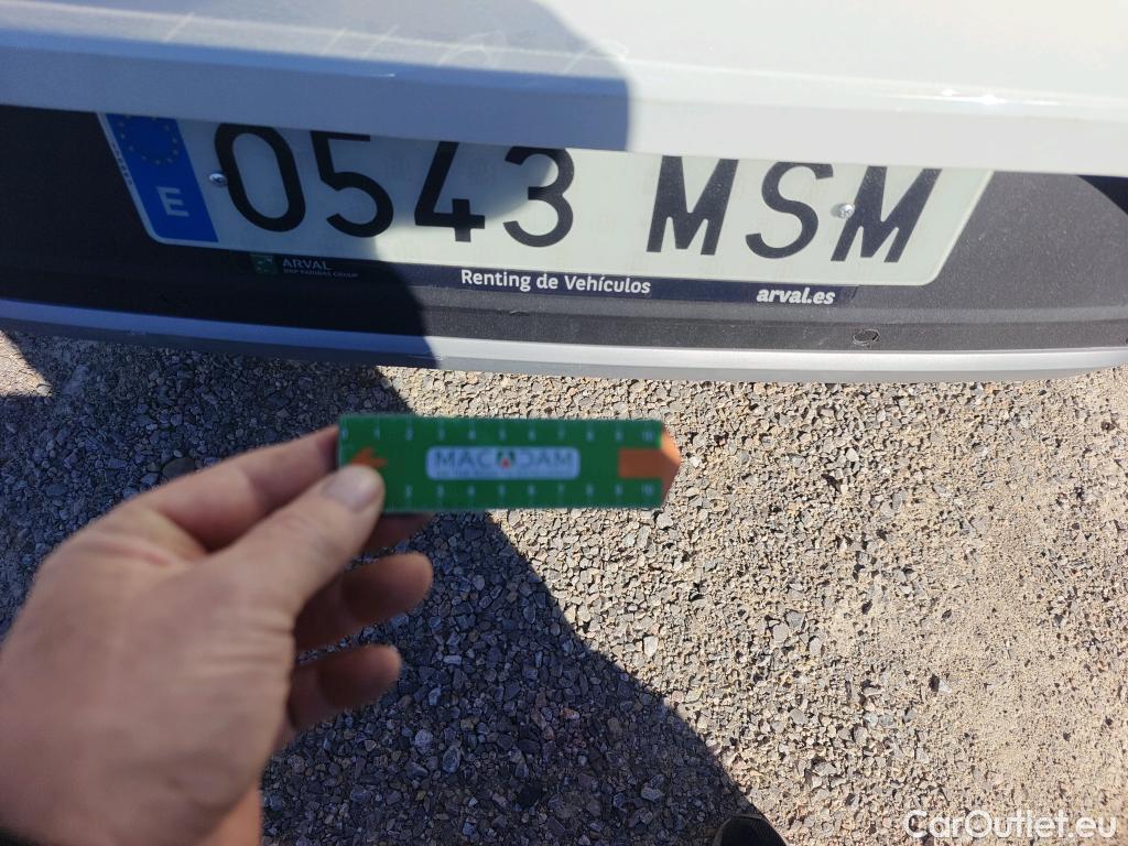  Volkswagen  T-ROC  2.0 TDI 115CV MT6 E6d #3