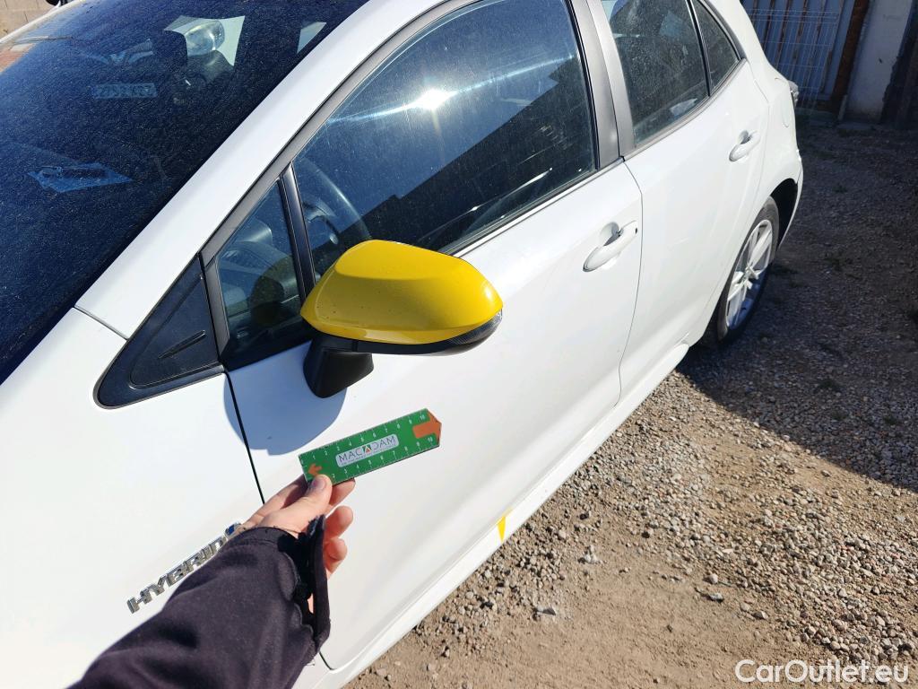  Toyota  Corolla TOYOTA  / 2019 / 5P / berlina con portón 1.8 125H BUSINESS PLUS E-CVT #9