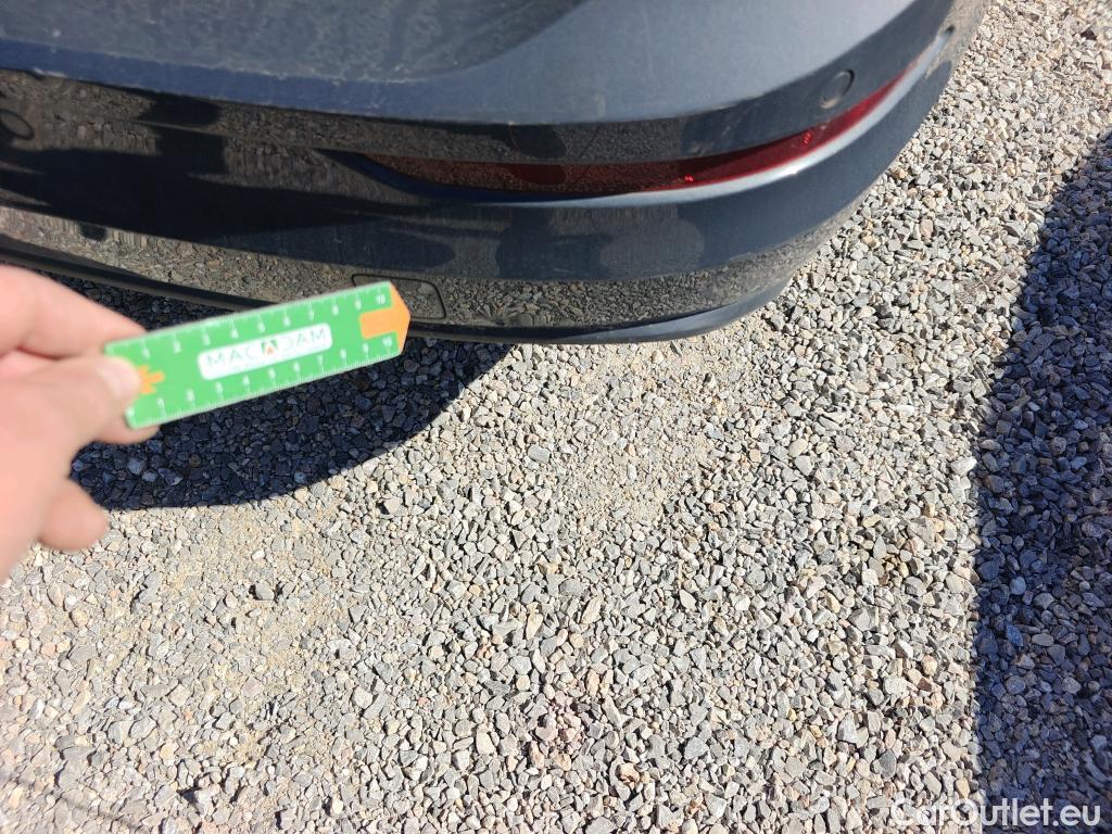  Volkswagen  Golf  VOLKSWAGEN / 2020 / 5P / familiar Life 1.0 eTSI 81kW (110CV) DSG Variant #27