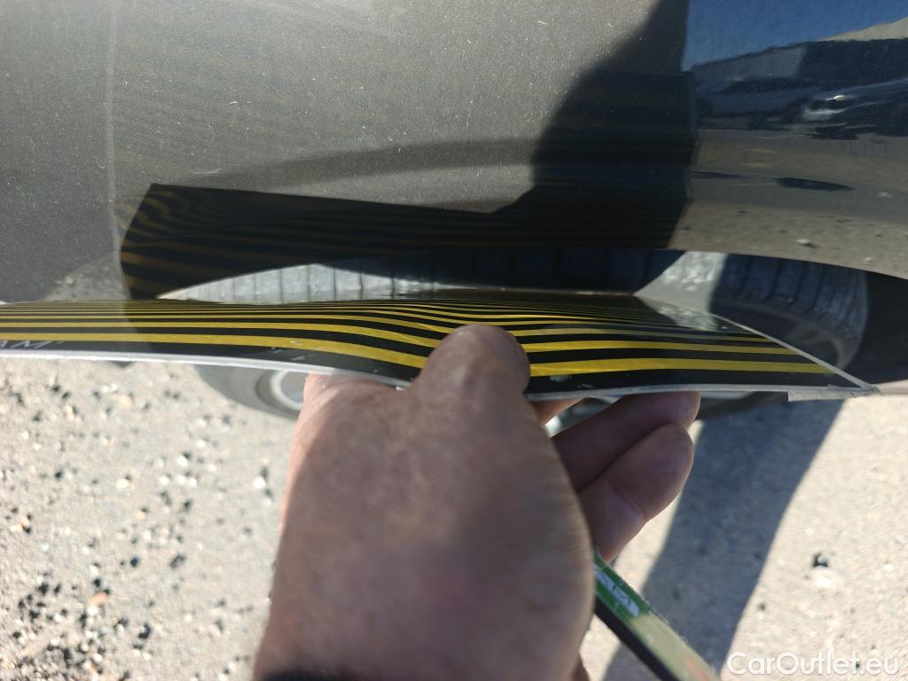  Volvo  V60 VOLVO  / 2018 / 5P / familiar 2.0 B4 (D) Momentum Auto #30