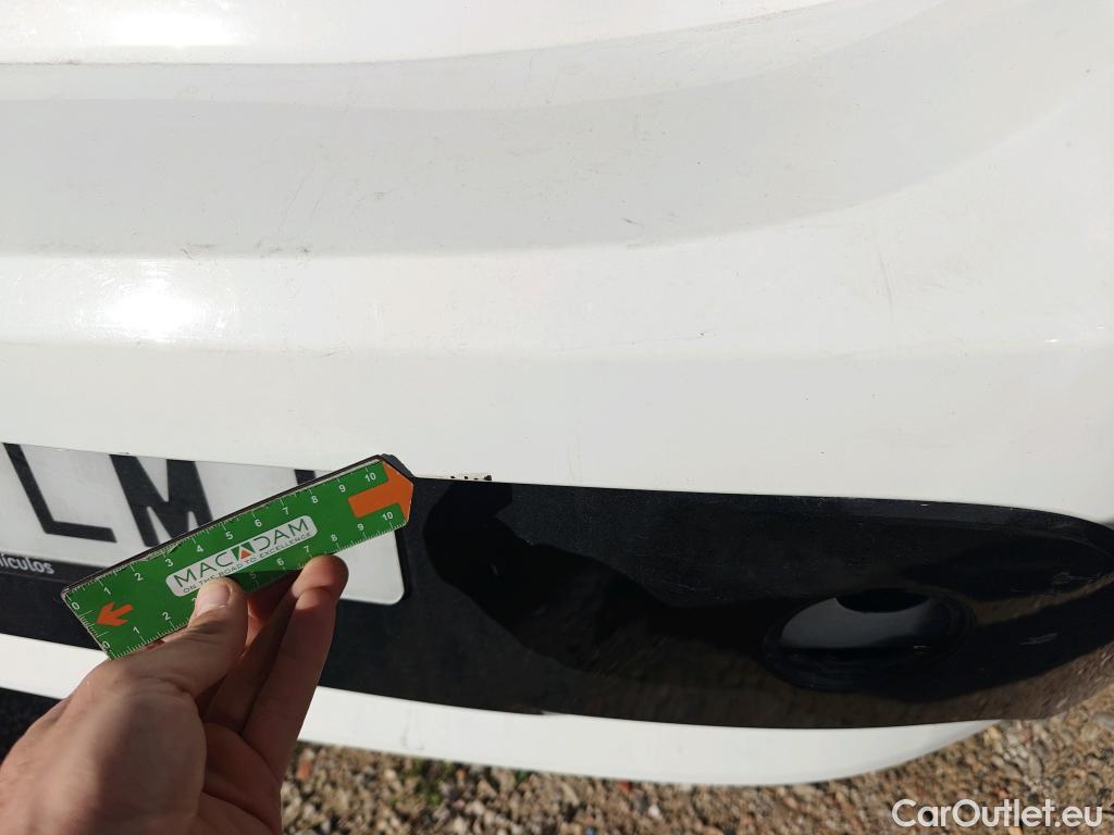  Toyota  Corolla TOYOTA  / 2019 / 5P / berlina con portón 1.8 125H BUSINESS PLUS E-CVT #41