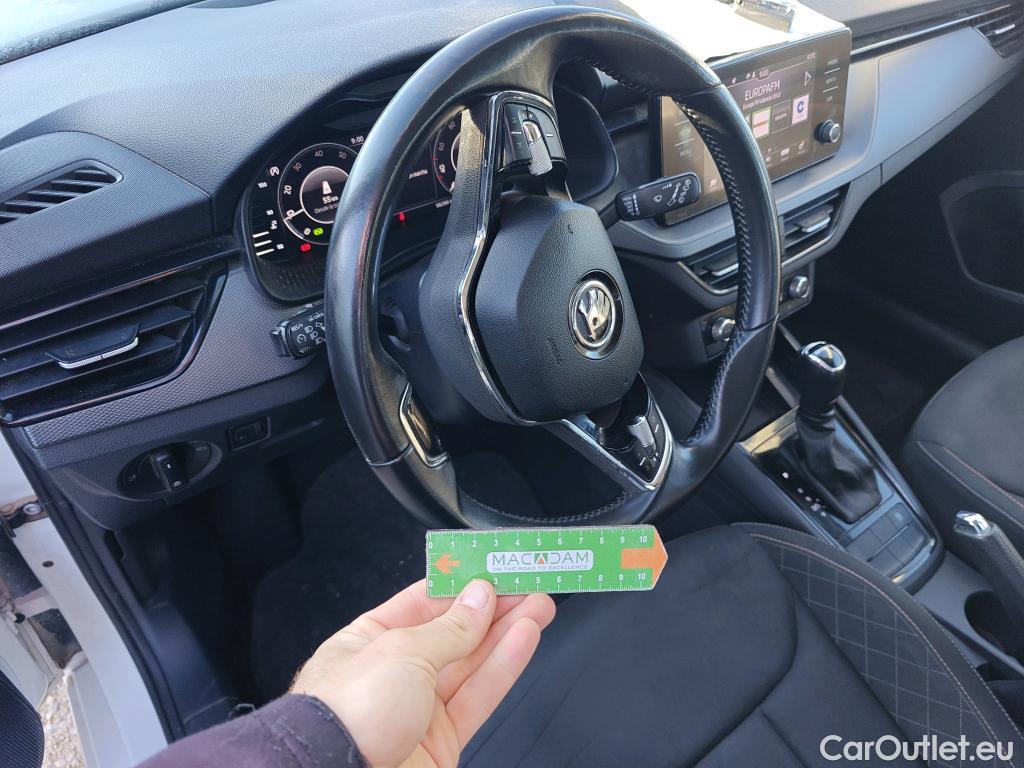  Skoda  KAMIQ SKODA  1.0 TSI 81kW (110CV) DSG Ambition #17