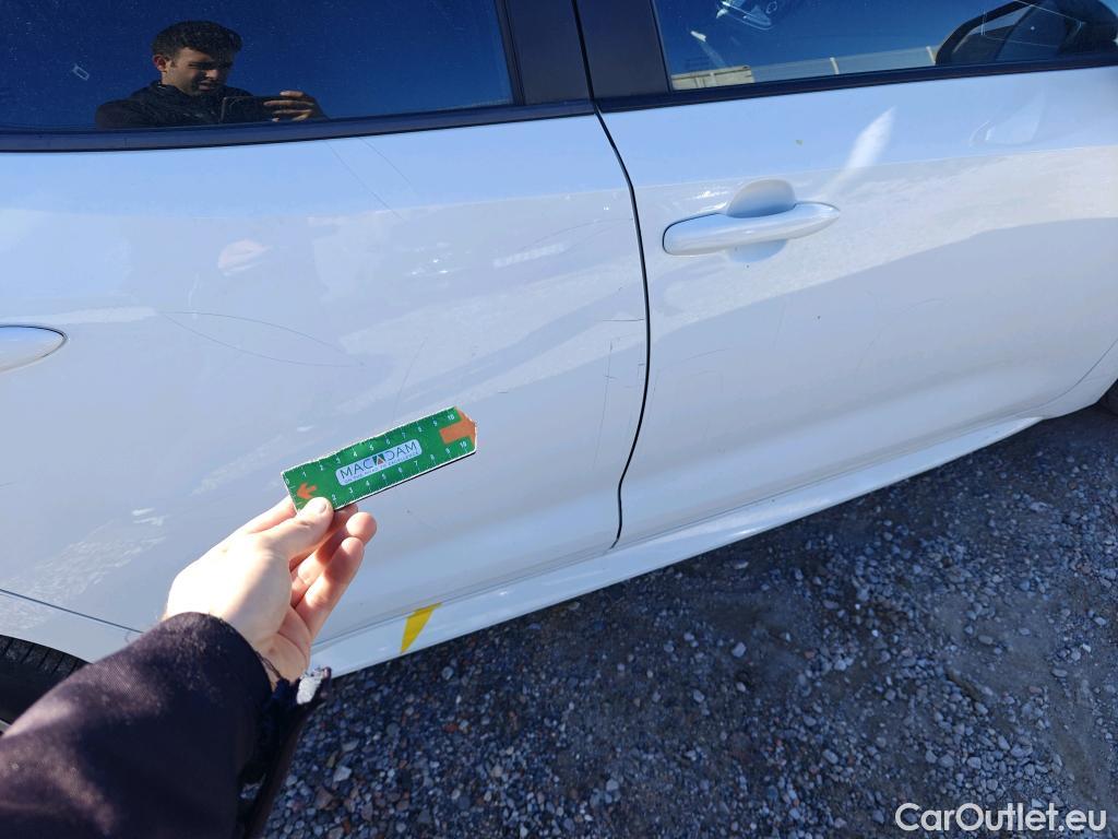  Toyota  Corolla TOYOTA  / 2019 / 5P / berlina con portón 1.8 125H BUSINESS PLUS E-CVT #8