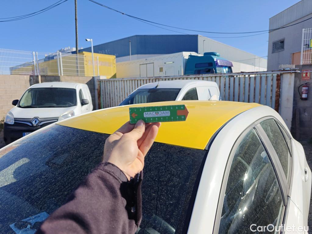  Toyota  Corolla TOYOTA  / 2019 / 5P / berlina con portón 1.8 125H BUSINESS PLUS E-CVT #10